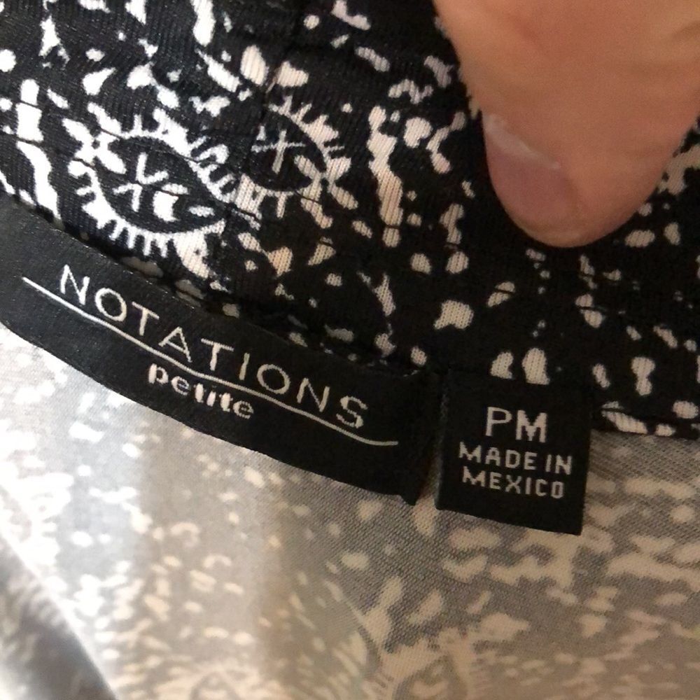 3for$20
blouse pm   - Picture 4 of 4